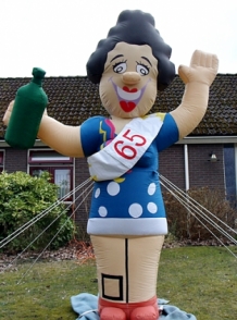 Opblaasbare Vrouw 65 jaar